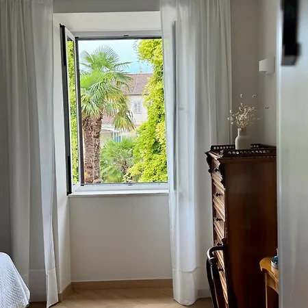 Appartement Ameli Heritage Rooms&apartments *