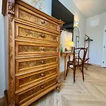 Апартаменты Ameli Heritage &